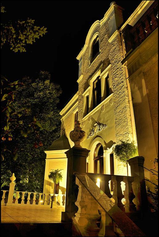 Villa Park Opole Exterior foto